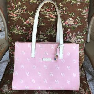 Dooney & Bourke East West Tote